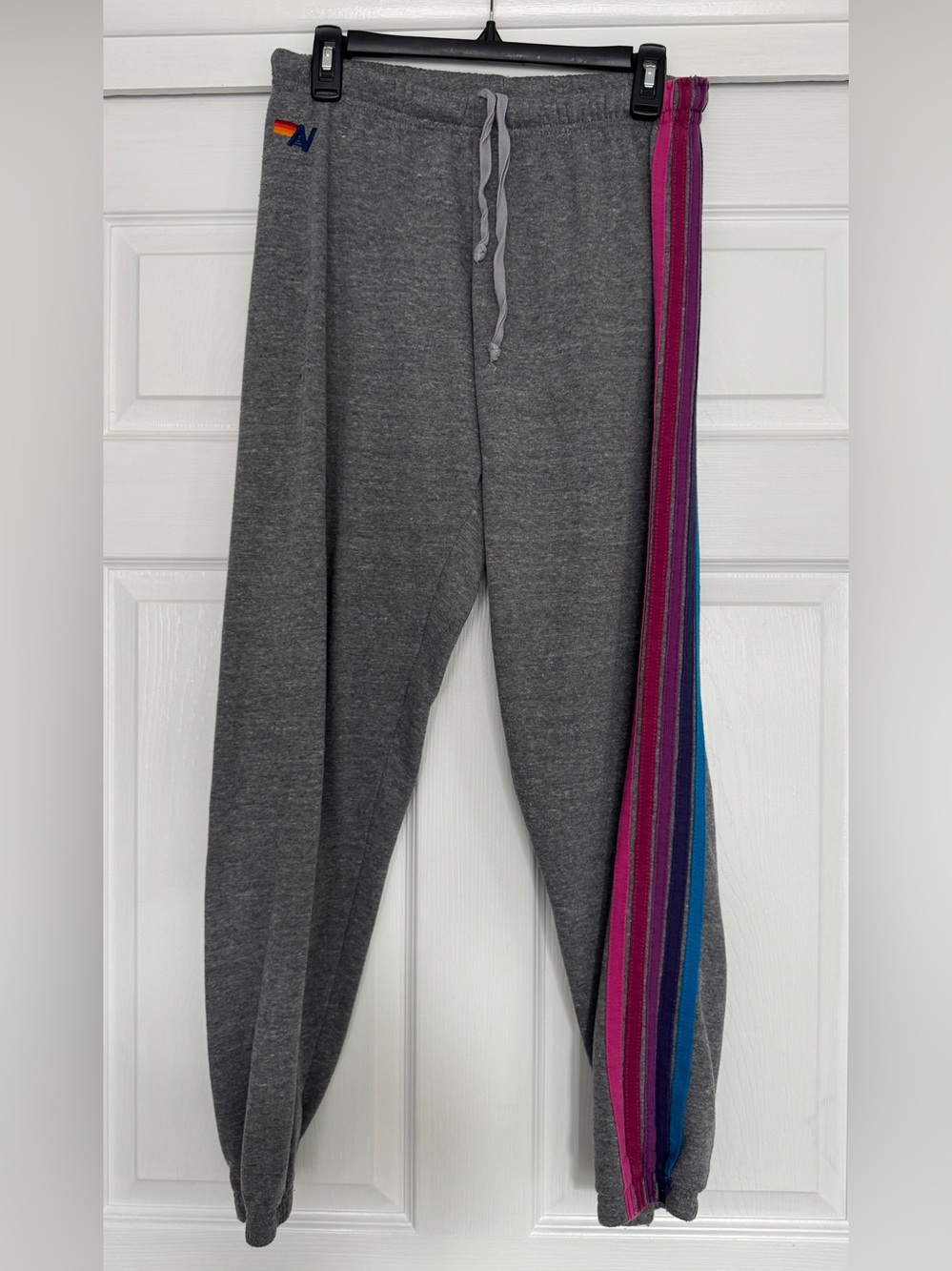 AVIATOR NATION | 5 STRIPE PINK/PURPLE/BLUE SWEATPANTS - HEATHER GREY LARGE